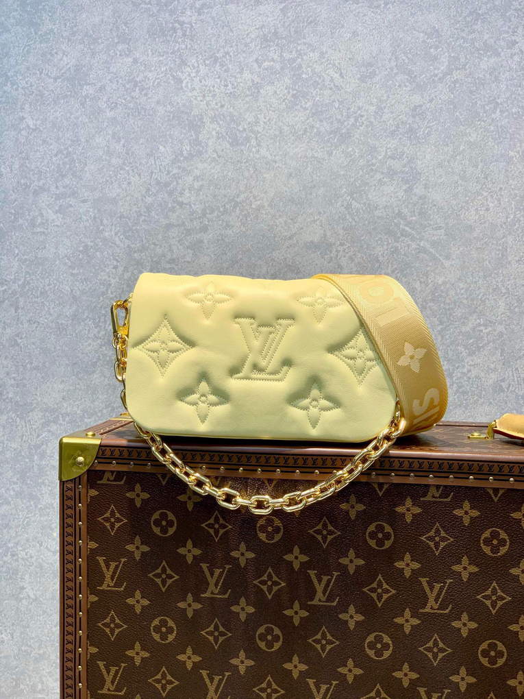 LV M81400 Louis Vuitton Wallet On Strap Bubblegram Banane Yellow - Default Title - View 1