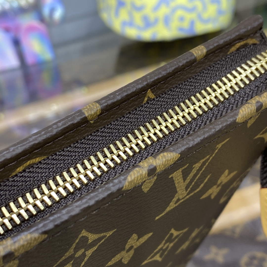 LV M81412 Louis Vuitton Toiletry Pouch On Chain - Default Title - View 7