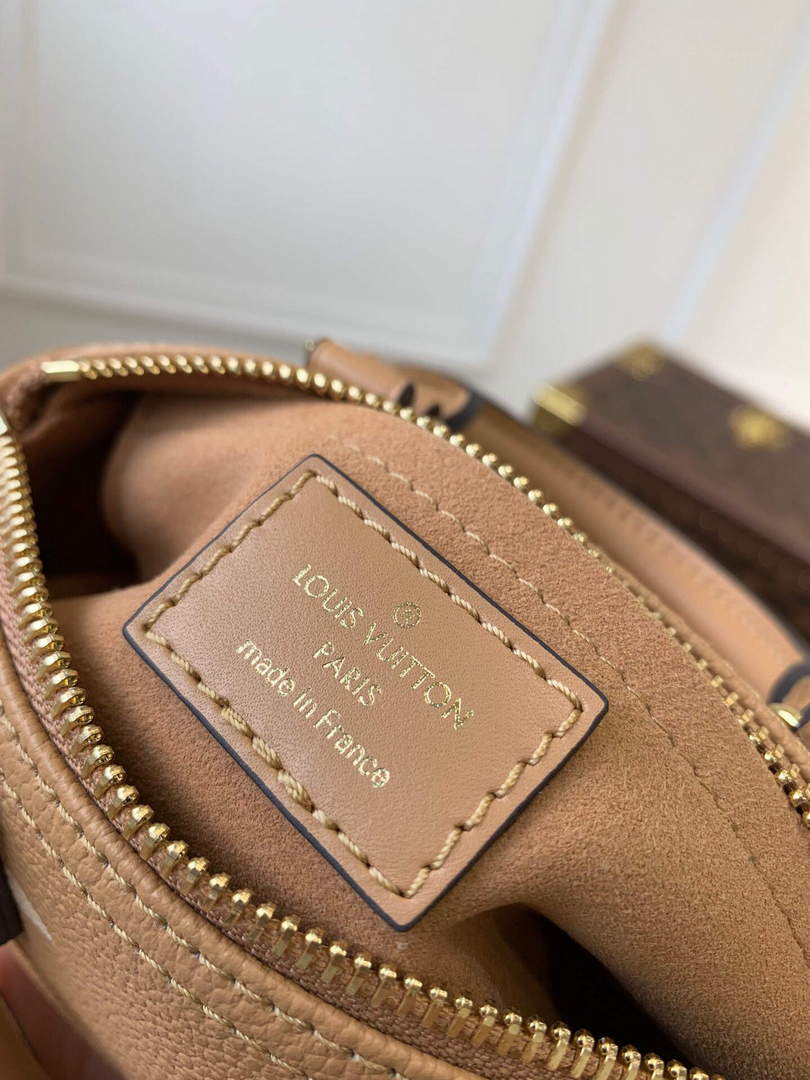 LV M81457 Louis Vuitton Nano Speedy Bag Arizona Beige - Default Title - View 9