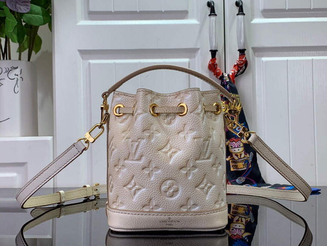 LV M81463 Louis Vuitton NANO NO¨¦ Bucket Bag Light Beige
