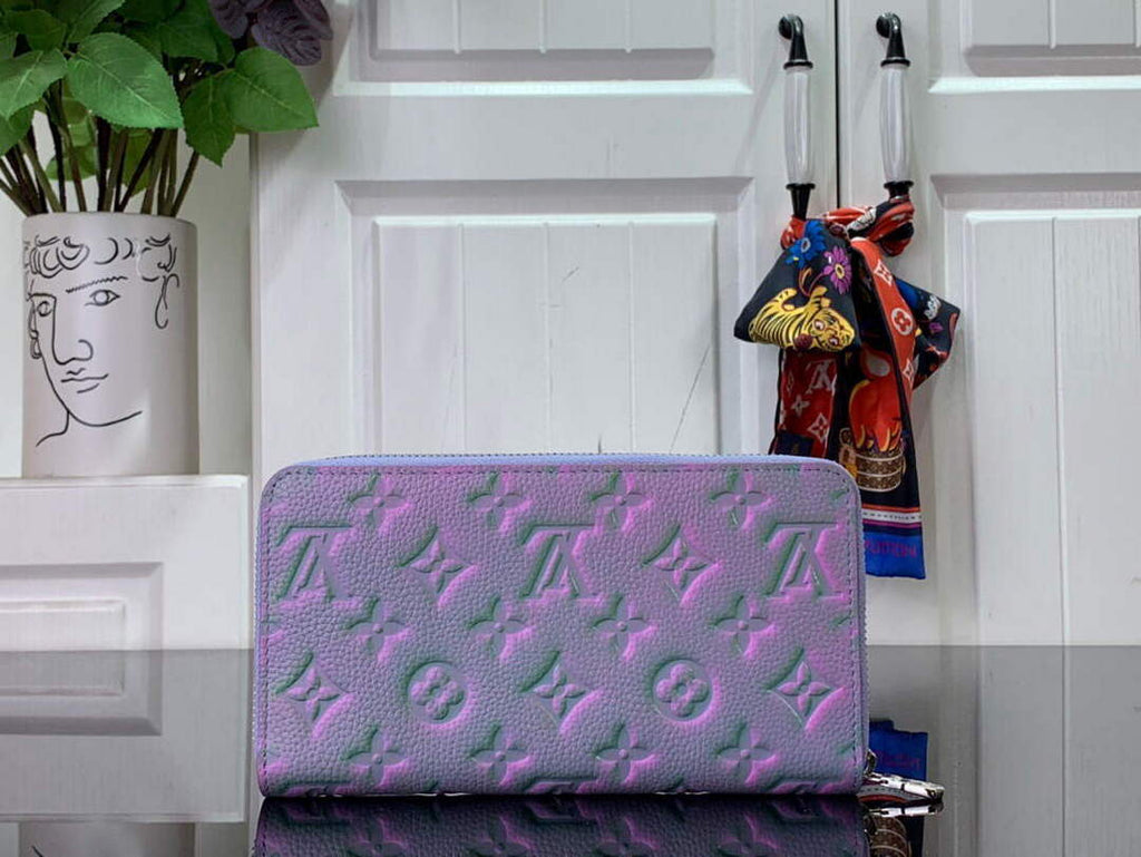 LV M81466 Louis Vuitton Zippy Wallet Purple