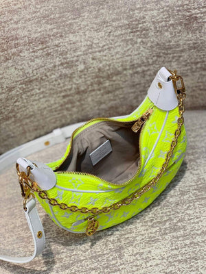LV M81484 Louis Vuitton Loop half-moon baguette bag Yellow - Default Title - View 5