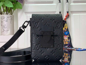 LV M81524 Louis Vuitton S-Lock Vertical Wearable Wallet Black - Default Title - View 1