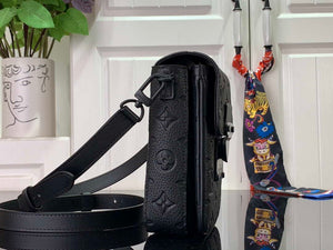 LV M81524 Louis Vuitton S-Lock Vertical Wearable Wallet Black - Default Title - View 2