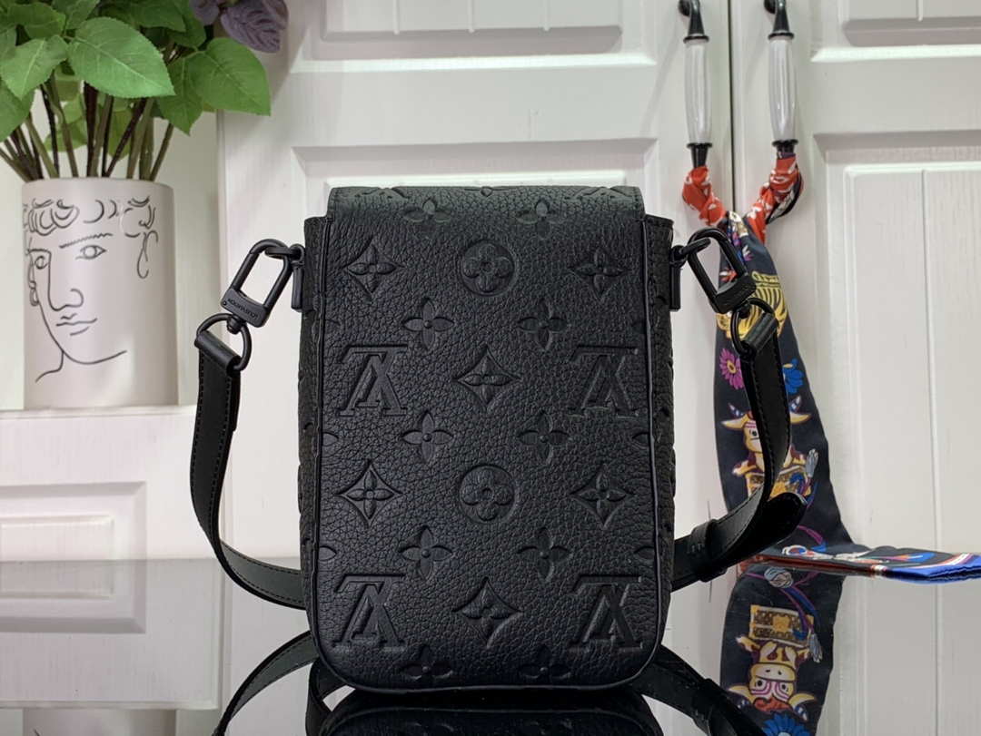 LV M81524 Louis Vuitton S-Lock Vertical Wearable Wallet Black - Default Title - View 3