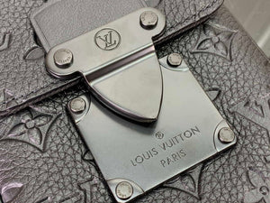 LV M81524 Louis Vuitton S-Lock Vertical Wearable Wallet Black - Default Title - View 5