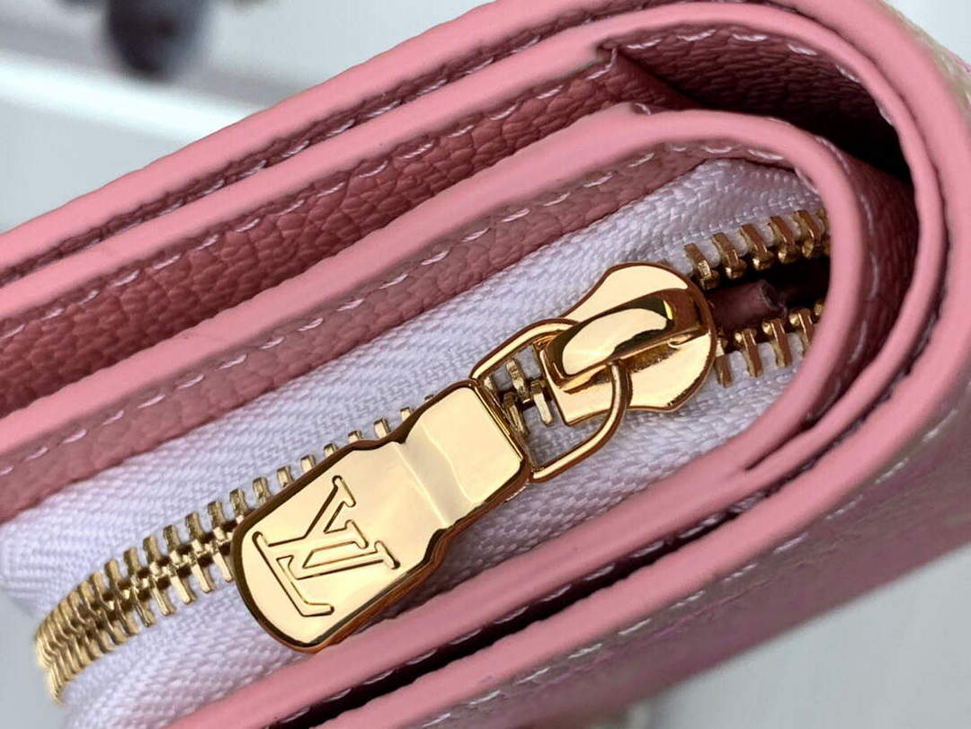 LV M81529 Louis Vuitton Clea Wallet Pink