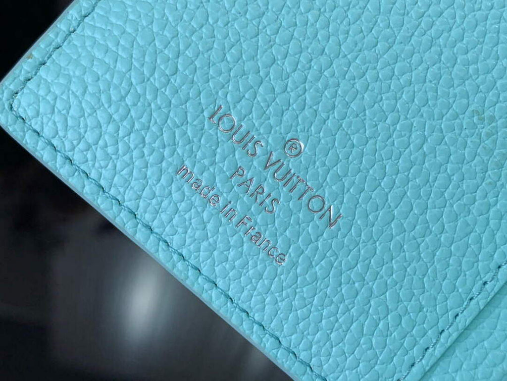 LV M81529 Louis Vuitton Clea Wallet Vert d'eau Green