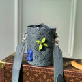 LV M81572 Louis Vuitton Chalk Pouch Bag Gray - Default Title - View 1