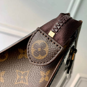 LV M81588 Louis Vuitton Standing Pouch Bag - Default Title - View 5