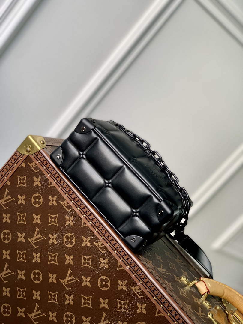 LV M81611 Louis Vuitton Mini Soft Trunk Black - Default Title - View 4