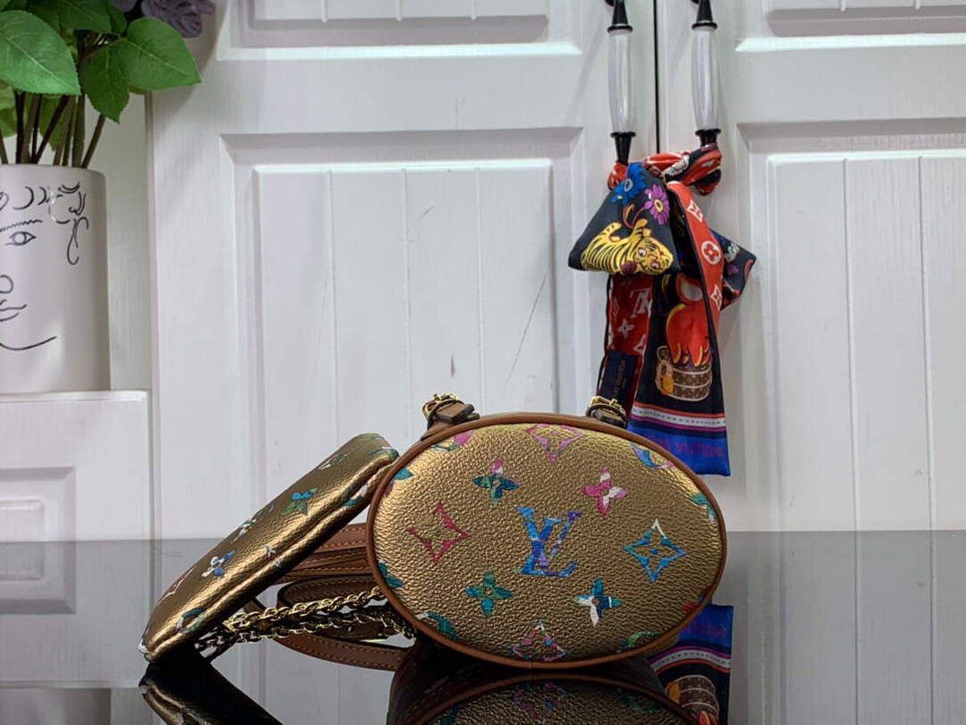 LV M81724 Louis Vuitton Nano Bucket Bag Gold - Default Title - View 4