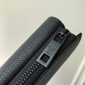 LV M81740 Louis Vuitton Pilot Wallet Black - Default Title - View 5