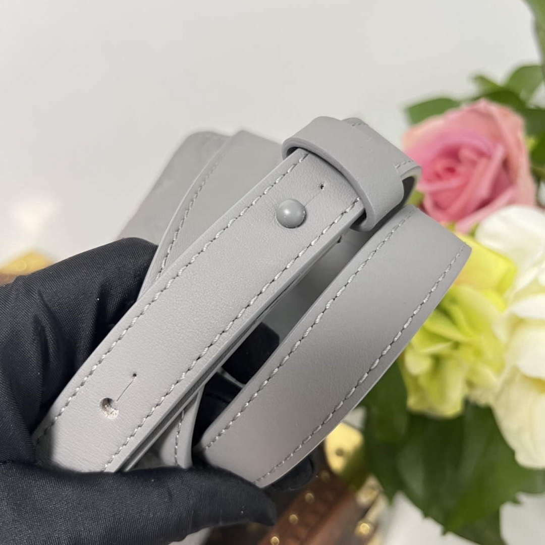 LV M81746 Louis Vuitton Steamer Wearable Wallet Gray leather - Default Title - View 9