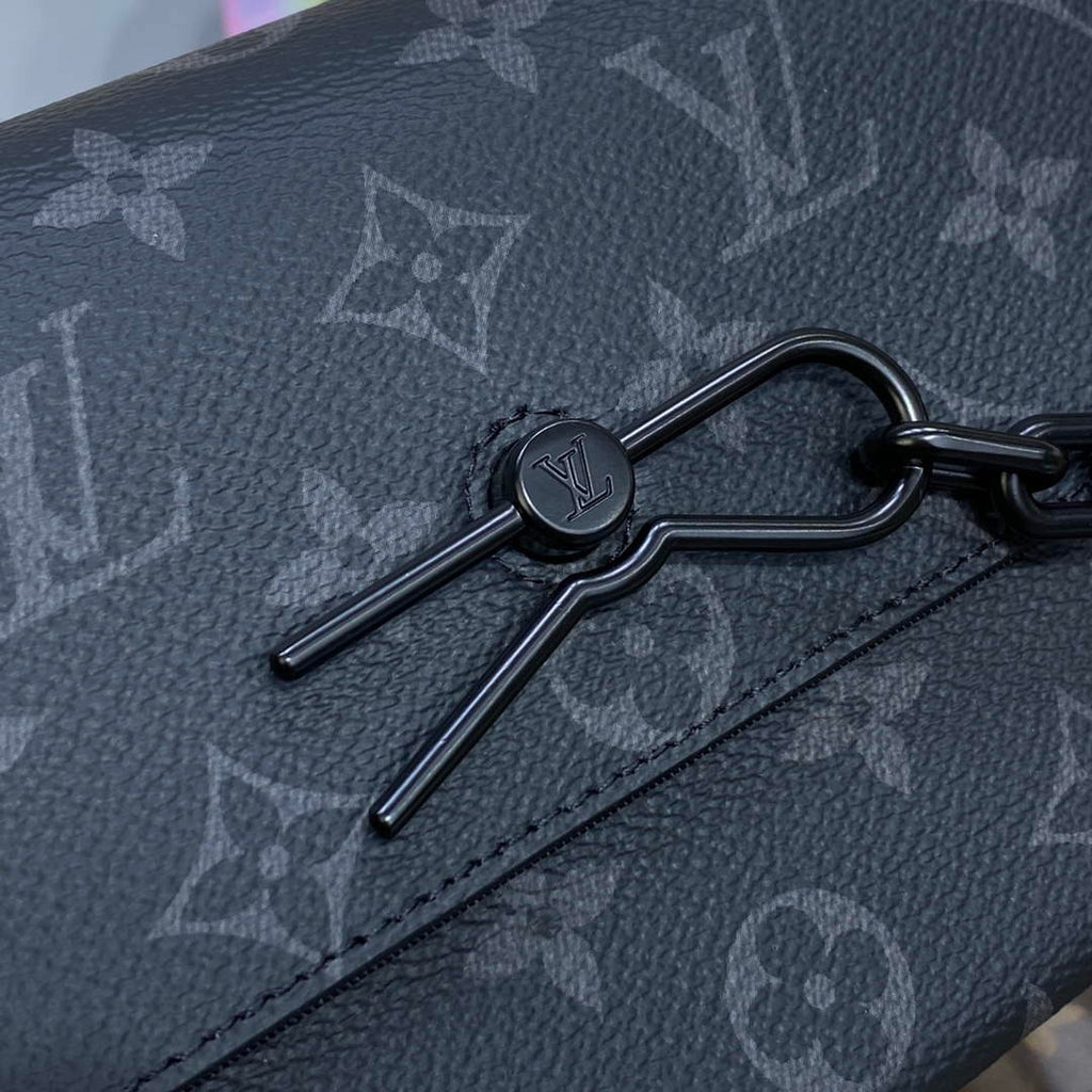 LV M81783 Louis Vuitton Steamer Wearable Wallet Black