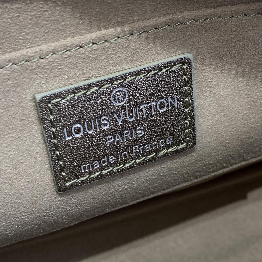 LV M81828 Louis Vuitton Lexington Pouch Bag Light gold - Default Title - View 8