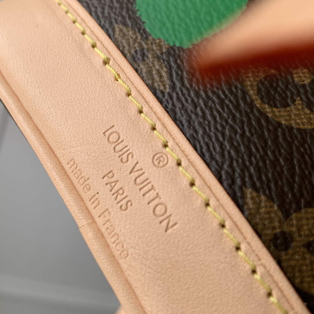 LV M81863 Louis Vuitton LV X YK NANO NO¨¦ Bag (China limited edition)