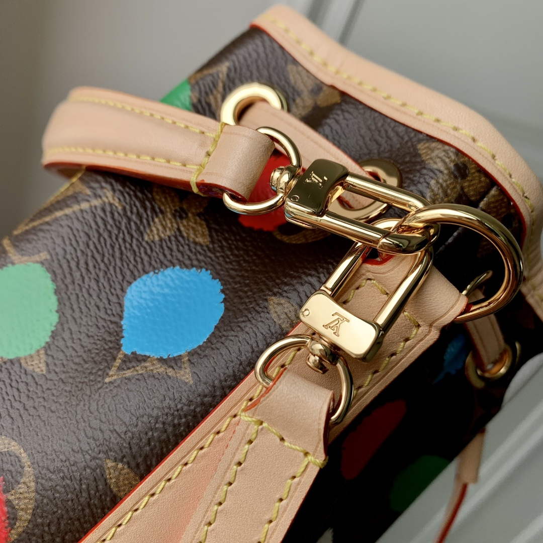 LV M81863 Louis Vuitton LV X YK NANO NO¨¦ Bag (China limited edition)