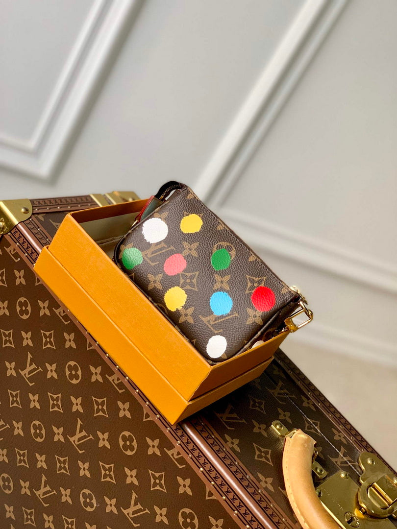 LV M81866 Louis Vuitton LV x YK Mini Pochette Accessoires - Default Title - View 1