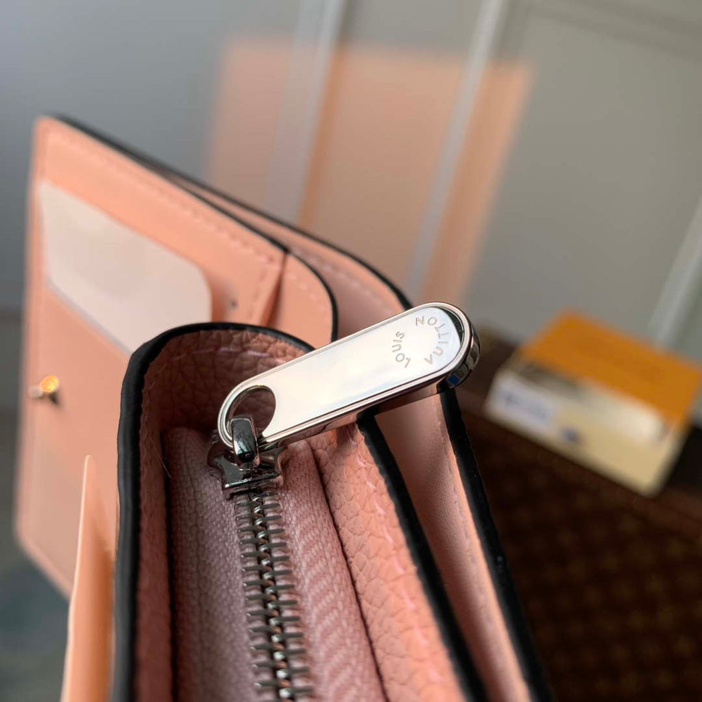 LV M82758 Louis Vuitton Cl¨¦a Wallet Mahina Pink