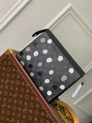LV M81934 Louis Vuitton LV x YK Pochette Voyage Bag - Default Title - View 2