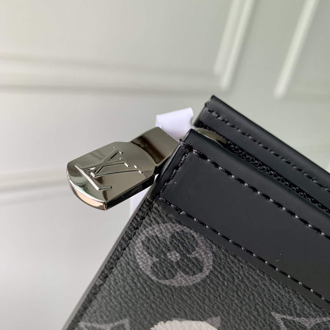 LV M81934 Louis Vuitton LV x YK Pochette Voyage Bag - Default Title - View 6