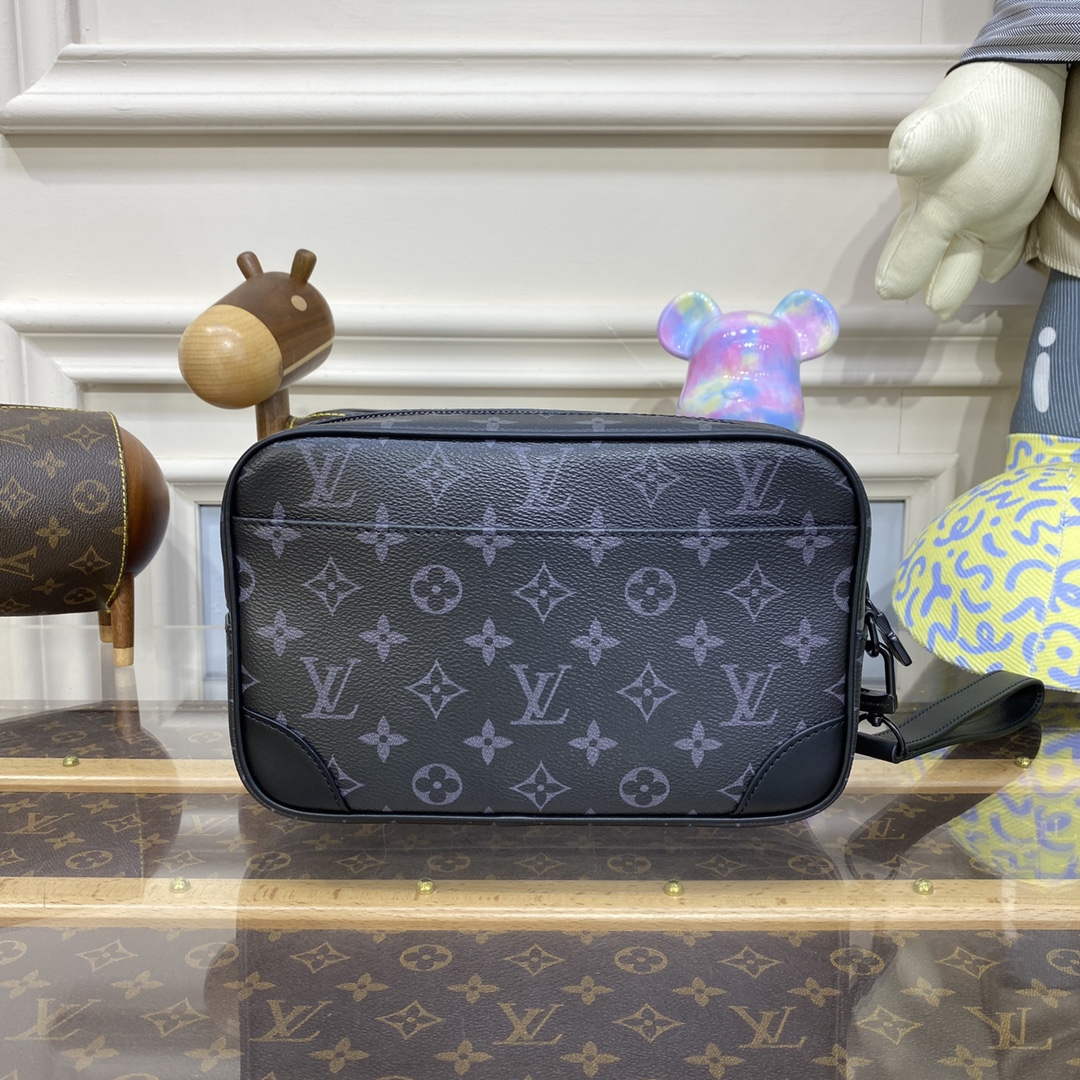 LV M82076 Louis Vuitton Pochette Kasai - Default Title - View 2