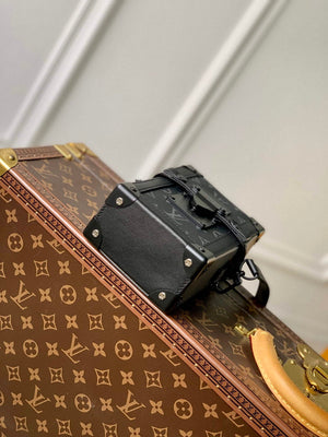 LV M82077 Louis Vuitton Vertical Trunk Wearable Wallet Black Flowers - Default Title - View 3
