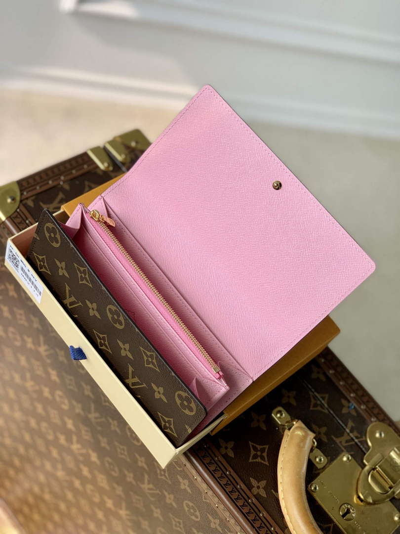 LV M82114 Louis Vuitton LV x YK Sarah Wallet