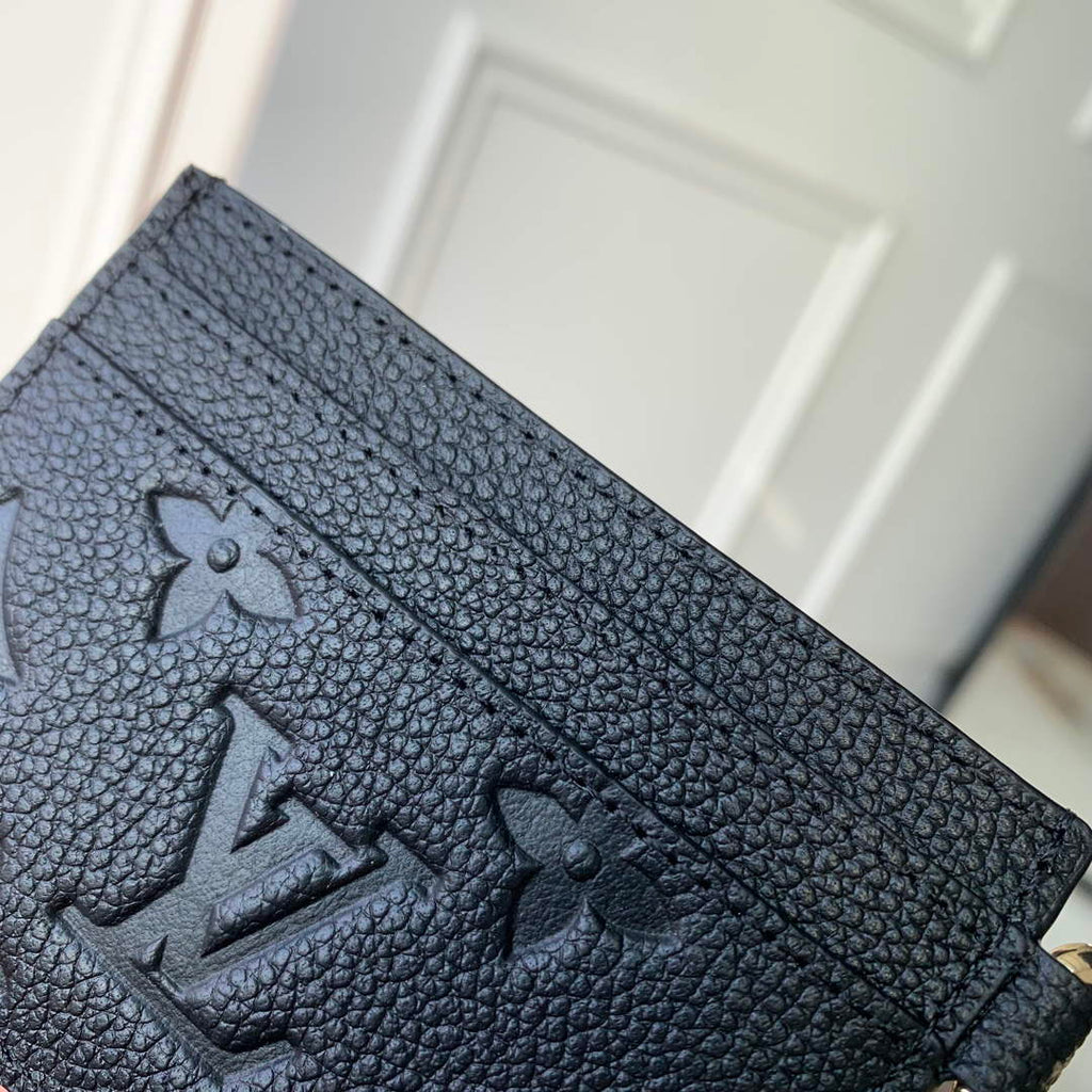 LV M82132 Louis Vuitton LV Charms Card Holder Black
