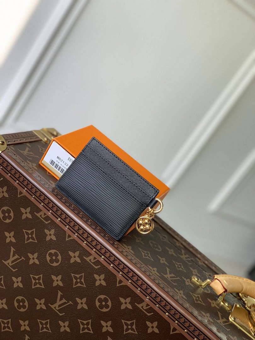 LV M82132 Louis Vuitton LV Charms Card Holder water ripple black