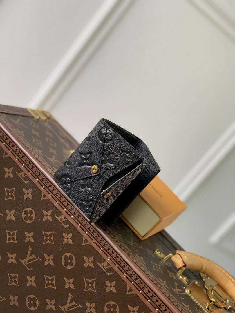 LV M82133 Louis Vuitton Celeste Wallet Black - Default Title - View 4