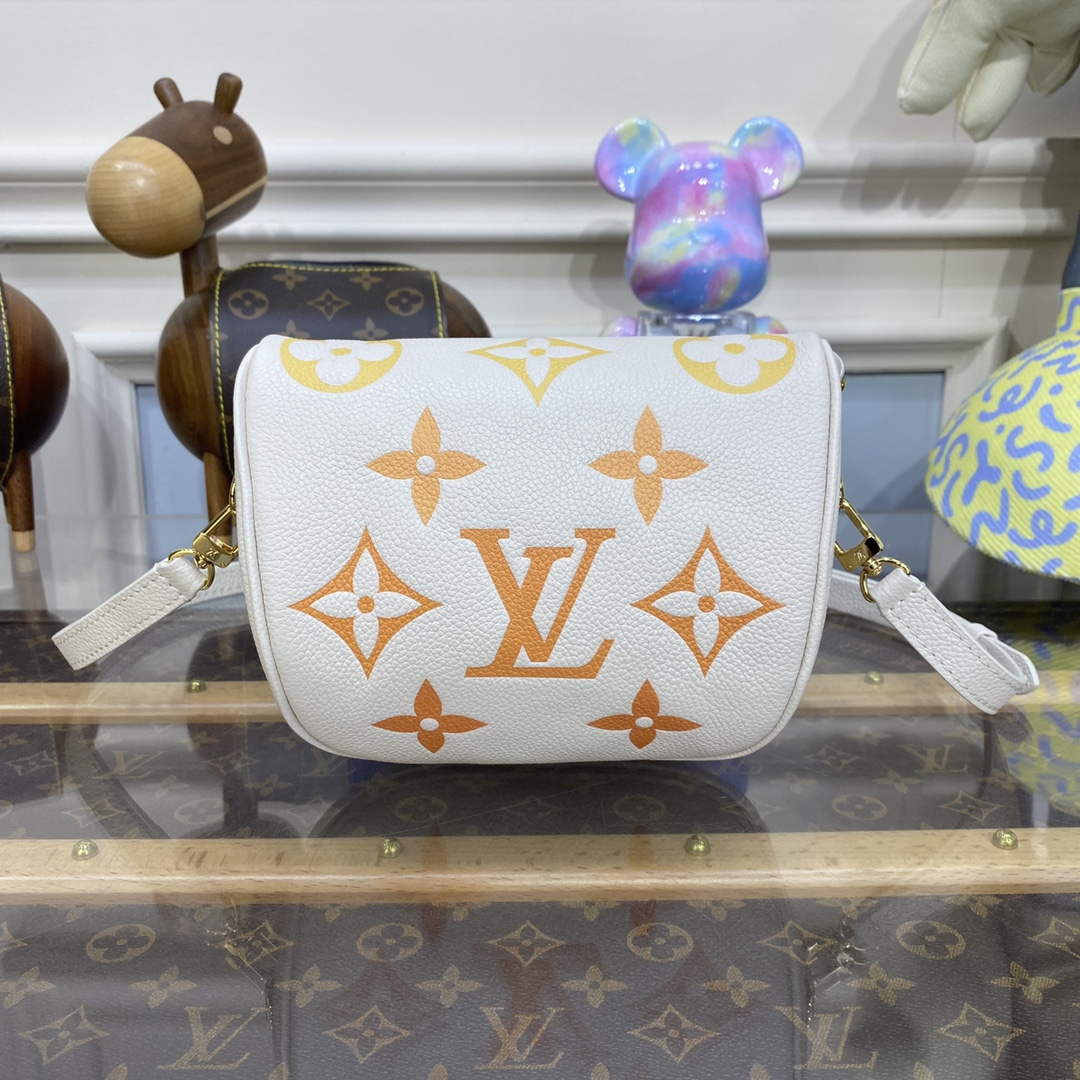 LV M82208 Louis Vuitton Mini Bumbag Beige Clair - Default Title - View 3