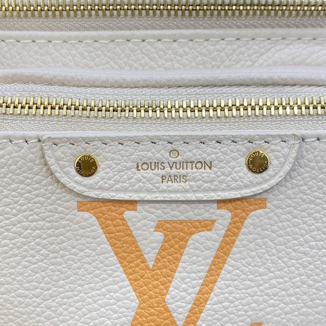 LV M82208 Louis Vuitton Mini Bumbag Beige Clair - Default Title - View 5