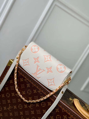 LV M82211 Louis Vuitton Wallet On Chain Ivy Bag Off-white/pink - Default Title - View 2