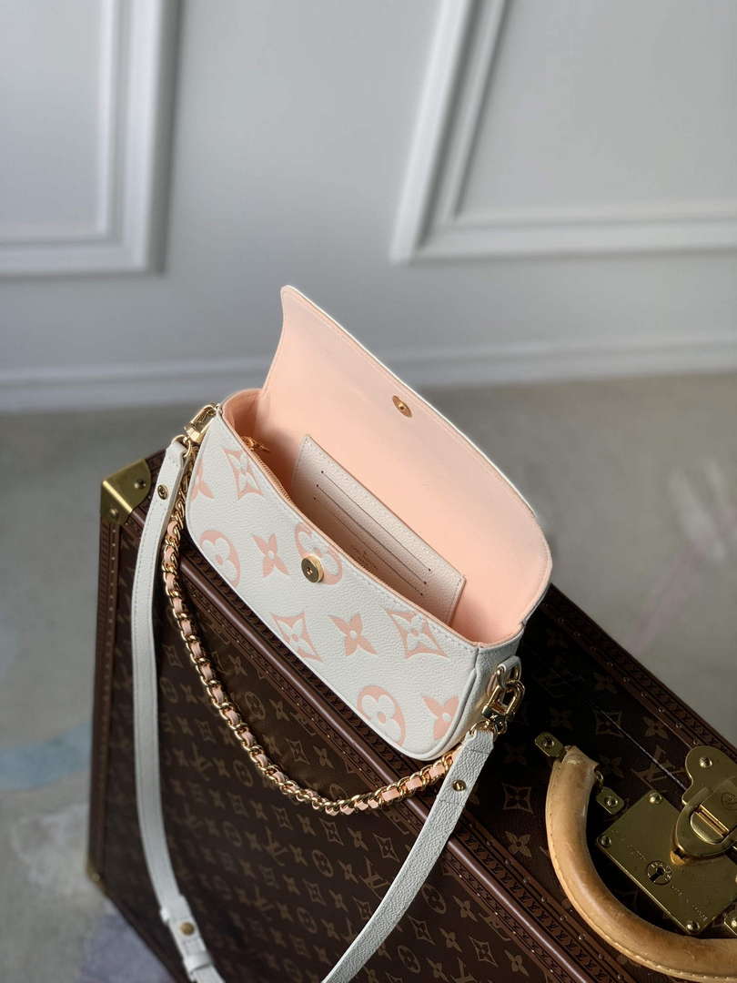 LV M82211 Louis Vuitton Wallet On Chain Ivy Bag Off-white/pink - Default Title - View 7