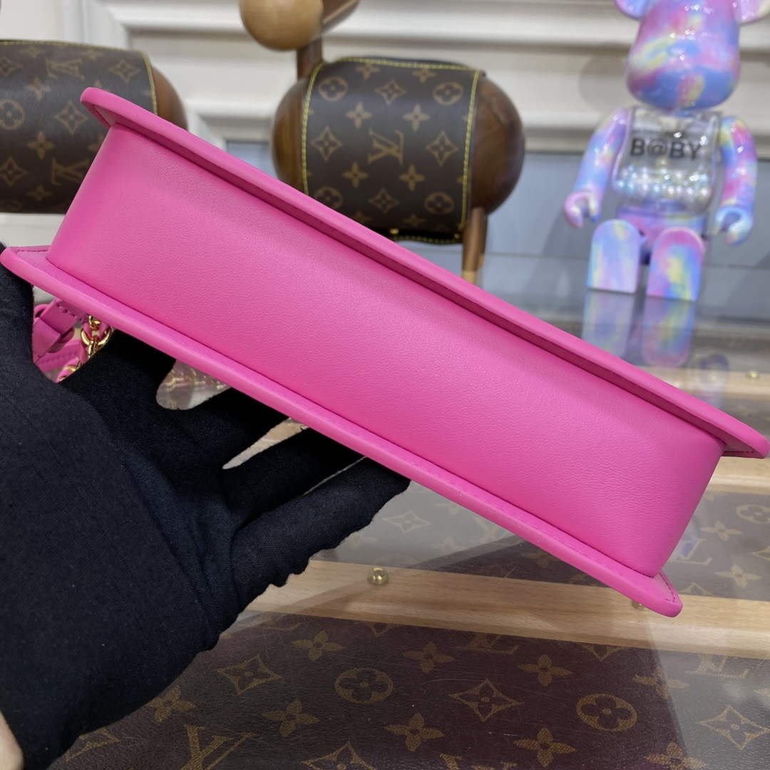 LV M82232 Louis Vuitton Lexington Pouch Bag Rose - Default Title - View 4
