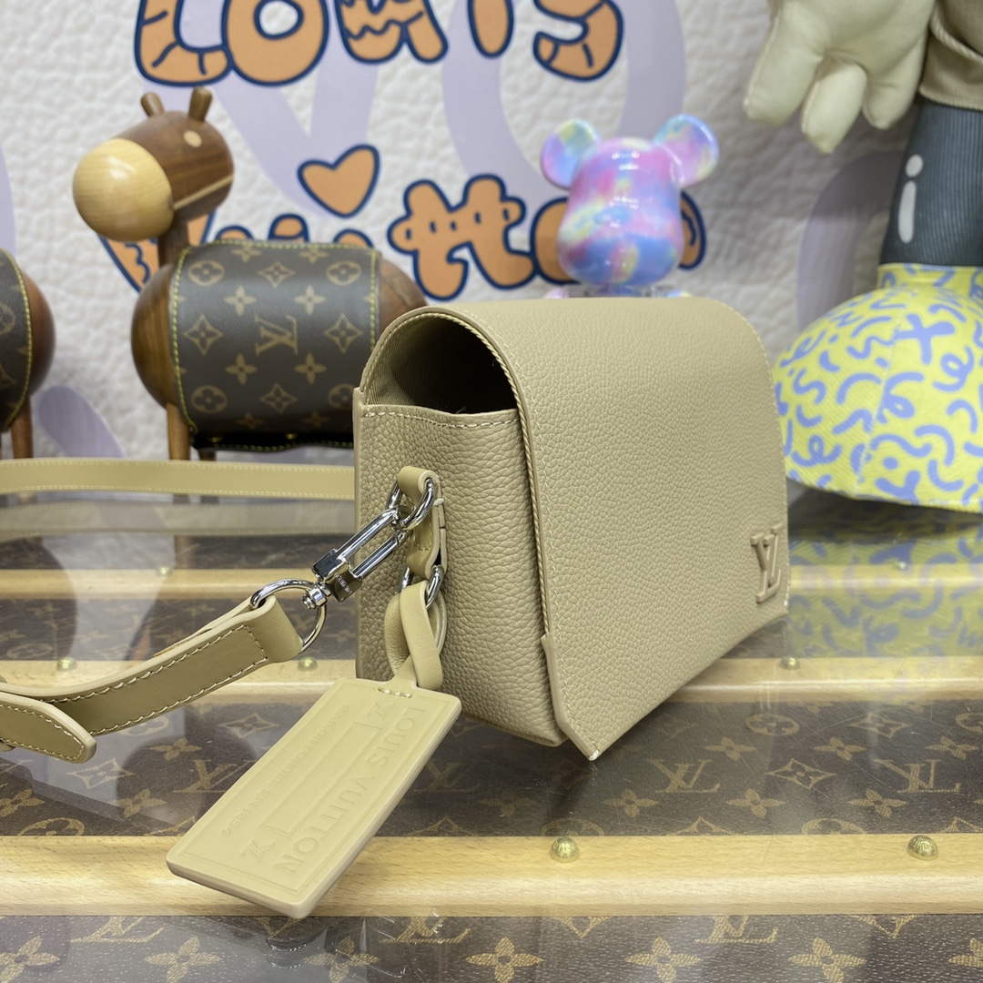 LV M82281 Louis Vuitton Fastline Wearable Wallet Sage - Default Title - View 3
