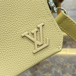 LV M82281 Louis Vuitton Fastline Wearable Wallet Sage - Default Title - View 5