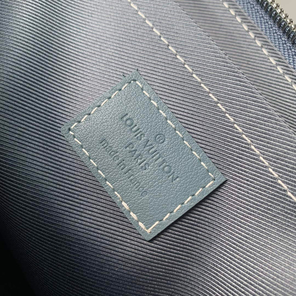 LV M82313 Louis Vuitton Pochette To-Go Bag