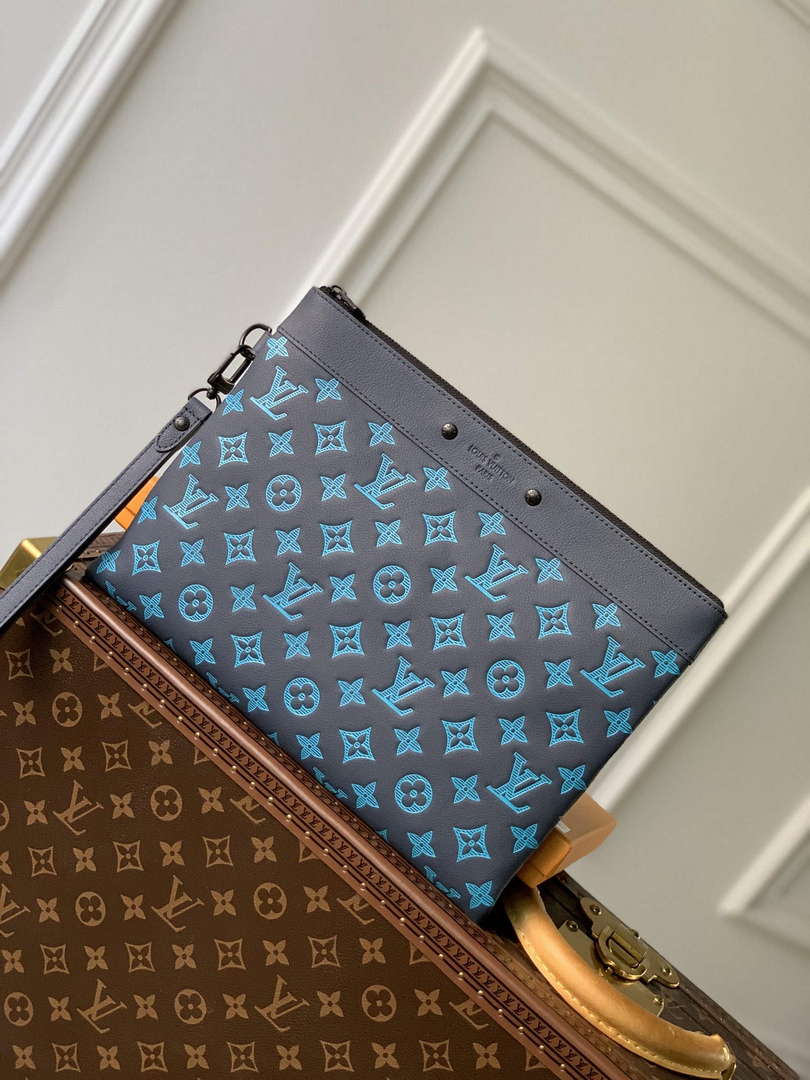 LV M82321 Louis Vuitton Pochette To-Go Bag Navy River Blue - Default Title - View 1