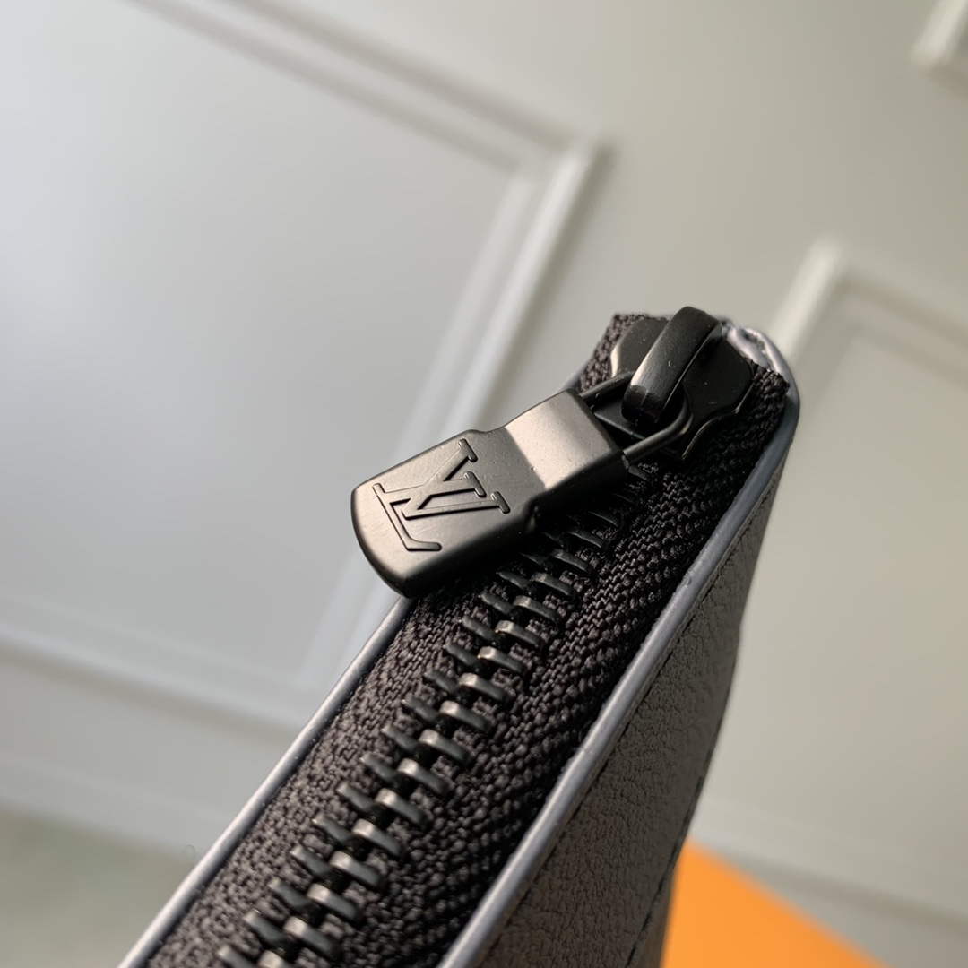 LV M82321 Louis Vuitton Pochette To-Go Bag Navy River Blue - Default Title - View 6