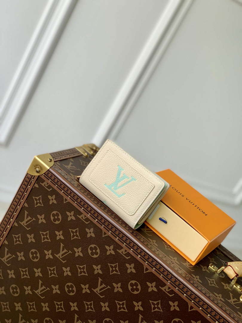 LV M82330 Louis Vuitton Cl¨¦a Wallet Matcha Green