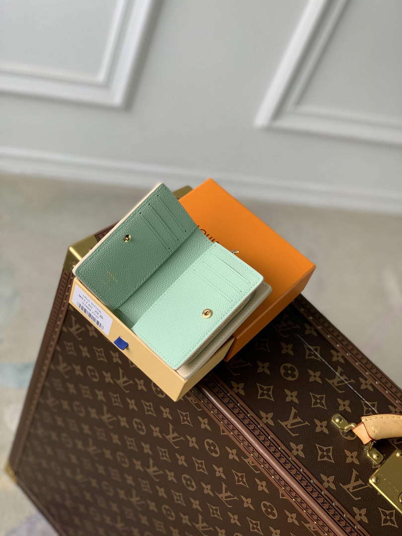 LV M82330 Louis Vuitton Cl¨¦a Wallet Matcha Green