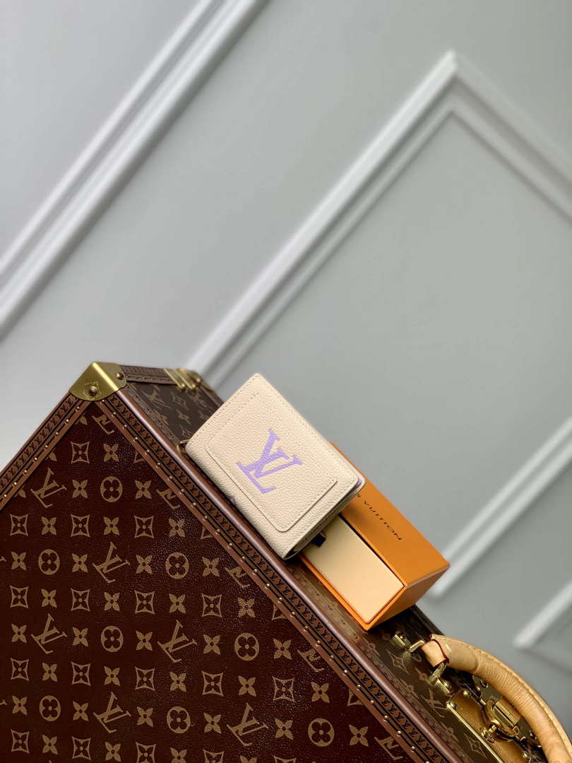 LV M82330 Louis Vuitton Cl¨¦a Wallet Taro Purple