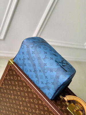 LV M82337 Louis Vuitton Dopp Kit Toiletry Bag Abyss Blue - Default Title - View 4