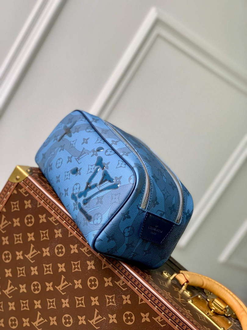 LV M82337 Louis Vuitton Dopp Kit Toiletry Bag Abyss Blue - Default Title - View 5