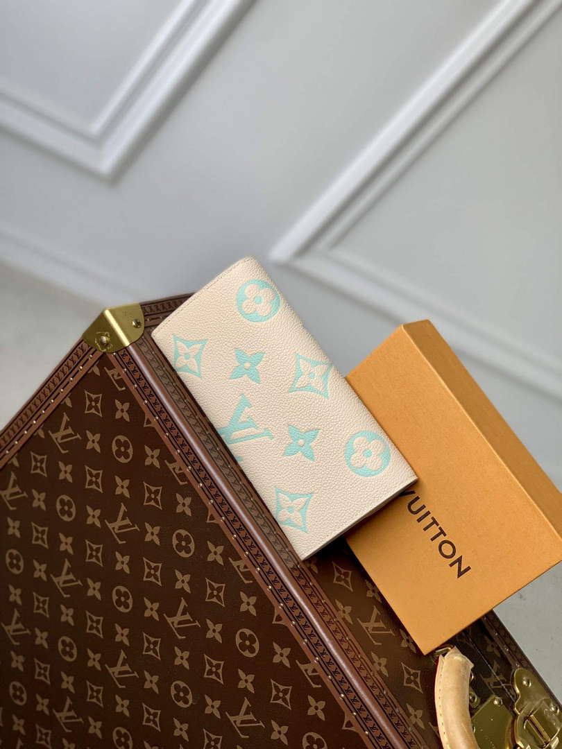 LV M82341 Louis Vuitton Emilie Wallet Matcha green