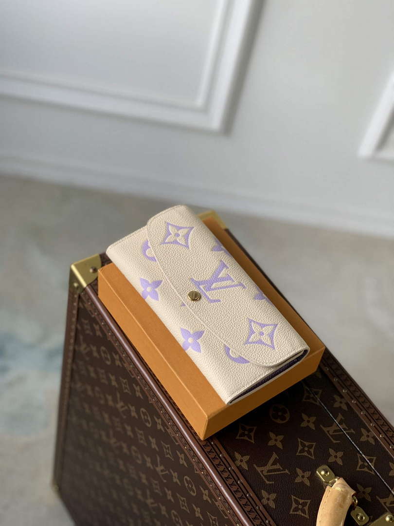 LV M82341 Louis Vuitton Emilie Wallet Taro Purple