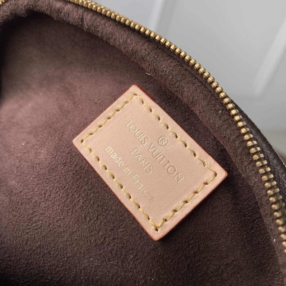 LV M82347 Louis Vuitton Mini Bumbag Monogram Empreinte Leather - Default Title - View 7